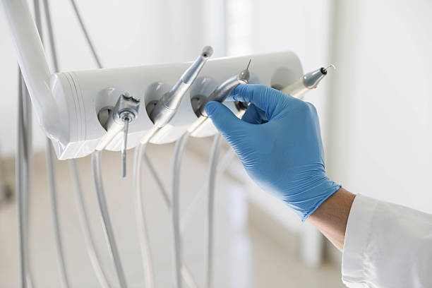 Professional Emergency Dentist technician working in Sea Girt, NJ